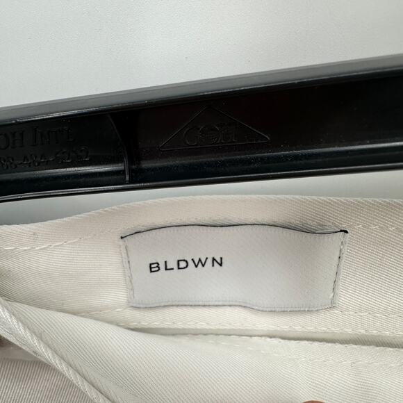 BLDWN NWT White Button Front Mini Alexis Skirt in Optic White // 2 - Picture 5 of 10